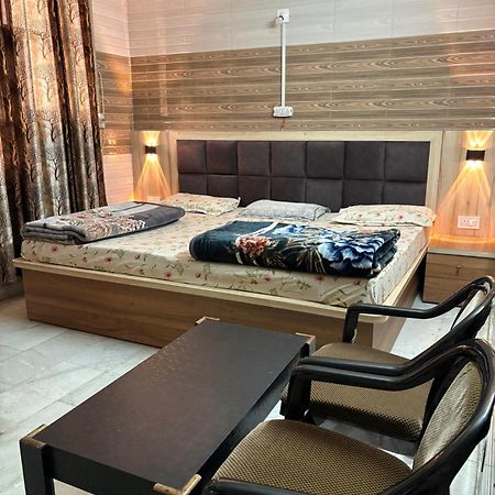 Dream Land Hotel Jammu Extérieur photo