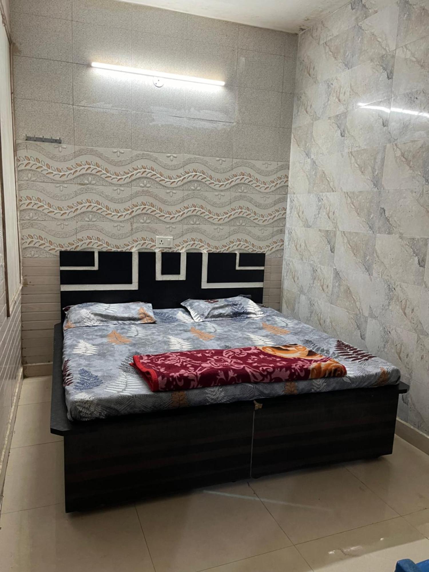 Dream Land Hotel Jammu Extérieur photo