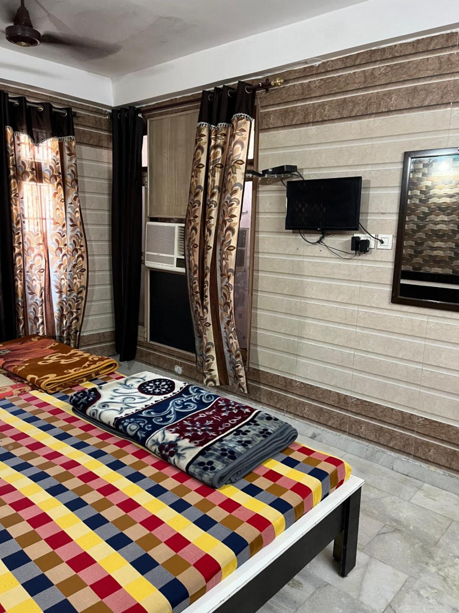 Dream Land Hotel Jammu Extérieur photo