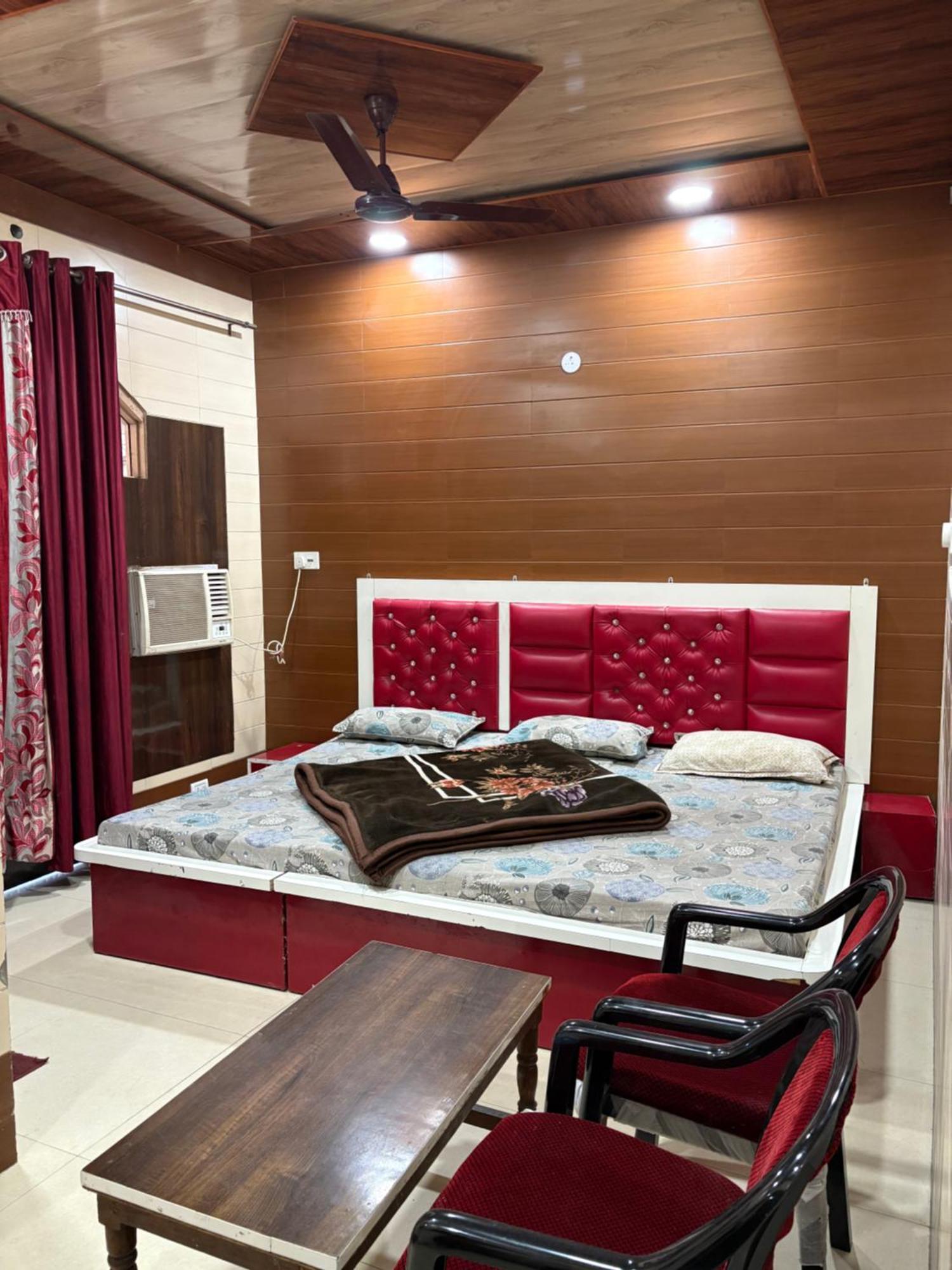 Dream Land Hotel Jammu Extérieur photo